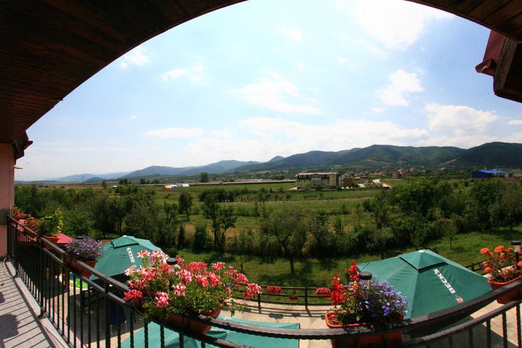 Heaven Hotel Sălişte Szoba fotó