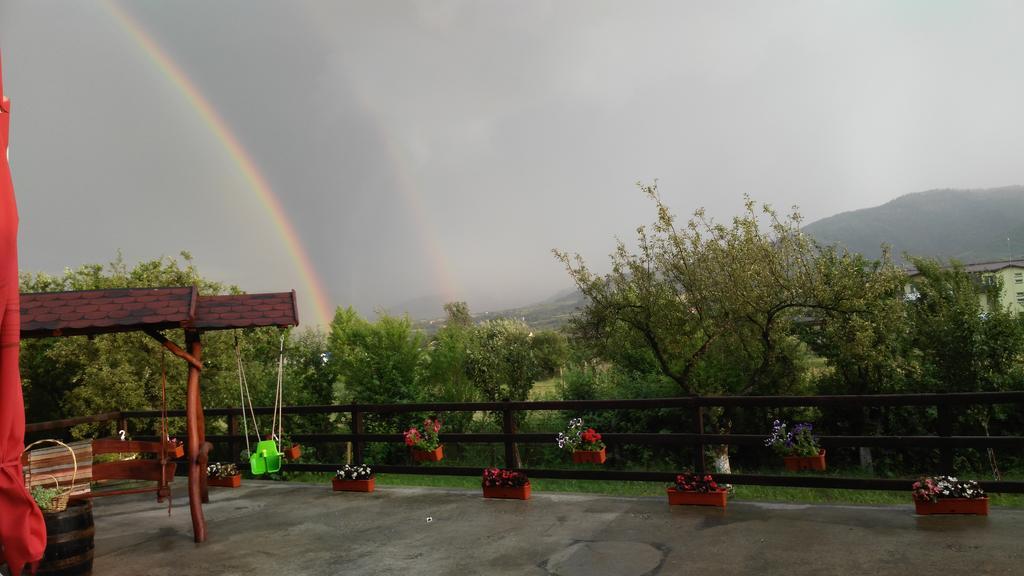 Heaven Hotel Sălişte Kültér fotó
