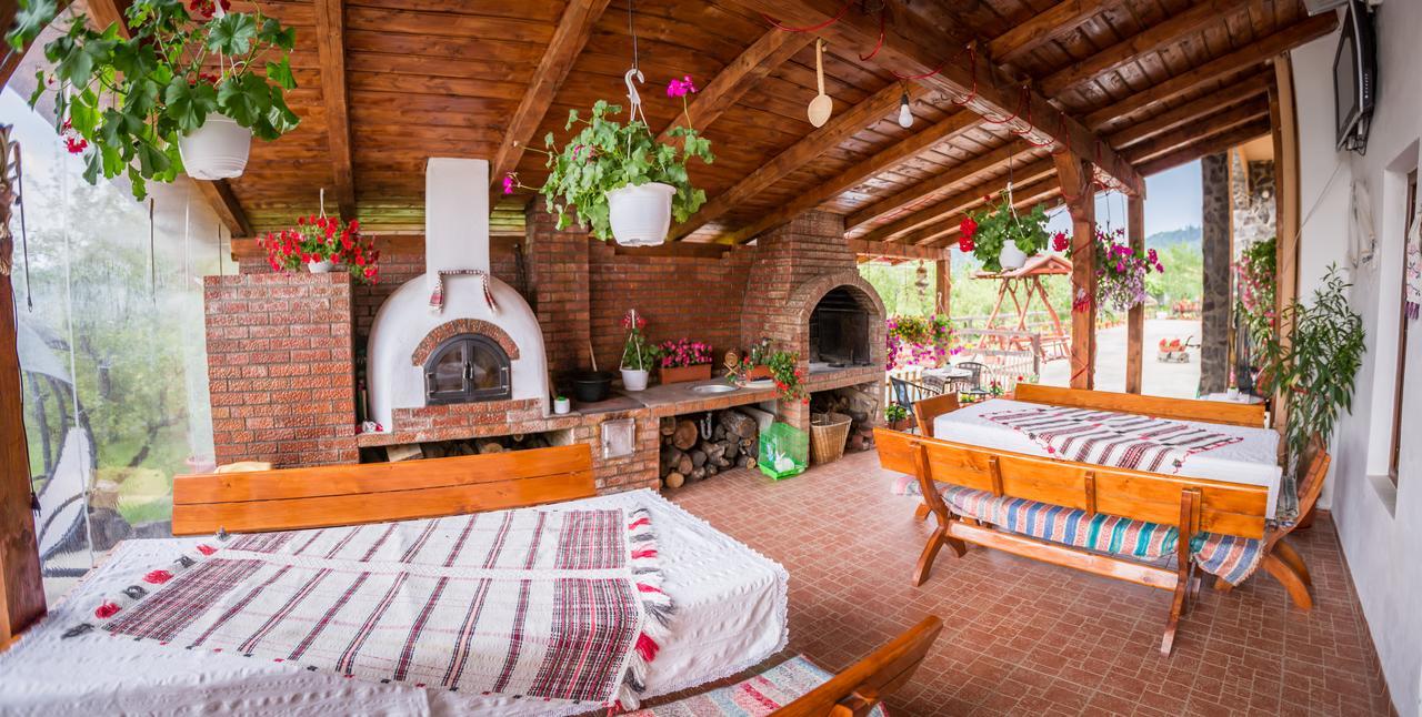 Heaven Hotel Sălişte Kültér fotó