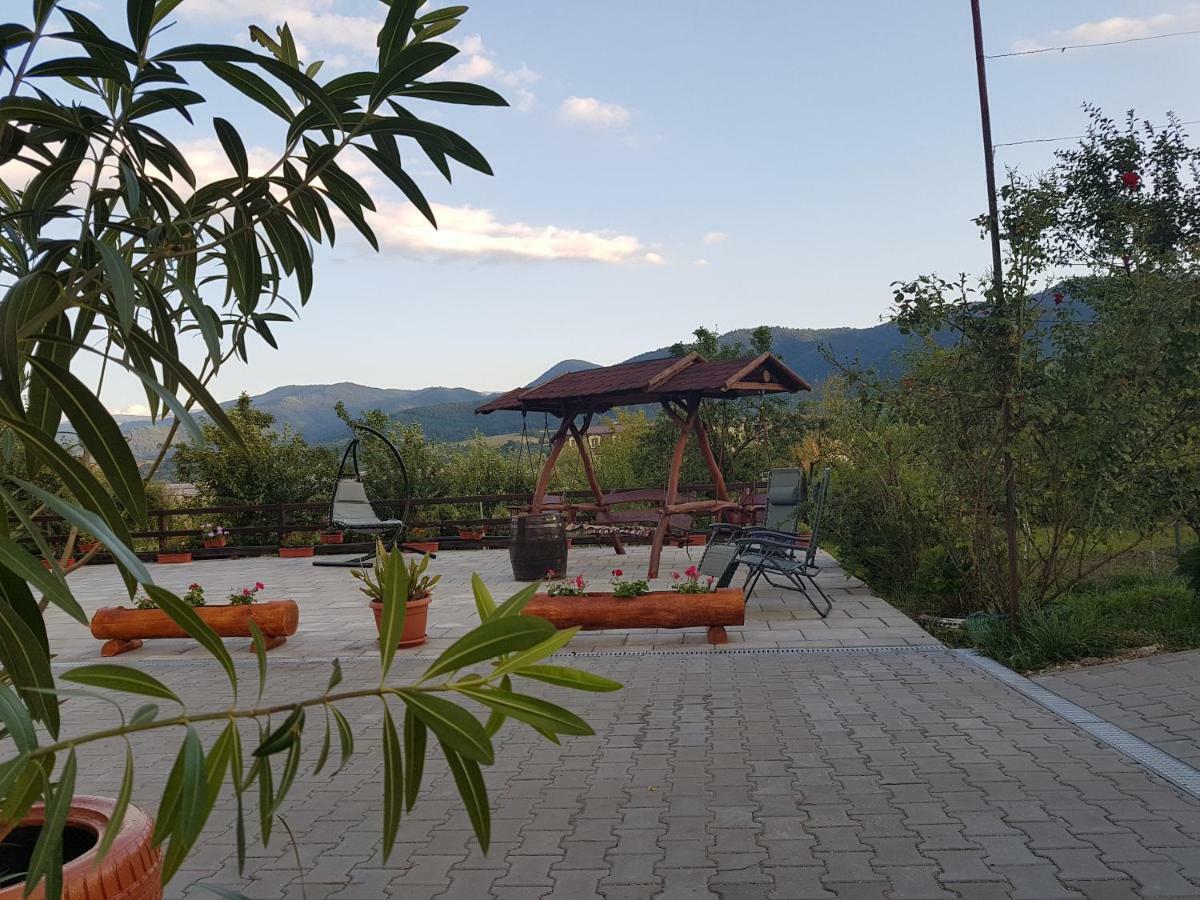 Heaven Hotel Sălişte Kültér fotó